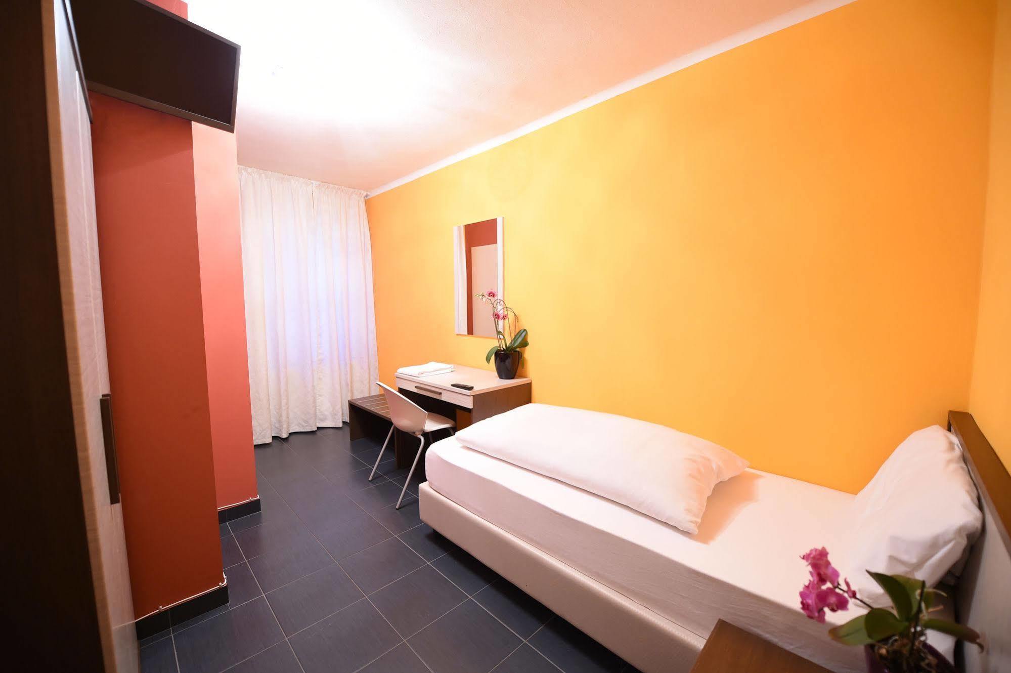 Hotel Dolce 3*